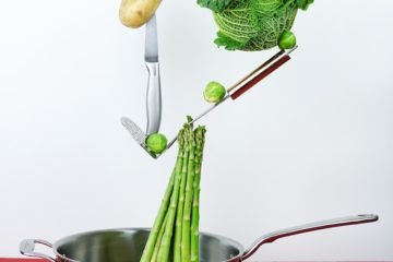 Pommes de terre, chou vert, asperges, choux de Bruxelles, haut en équilibre, cuisine saine, alimentation pauvre en FODMAPs.